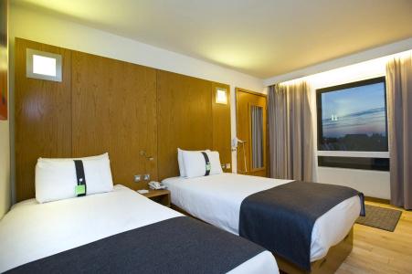 Holiday Inn London West, An Ihg - 1