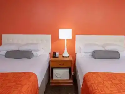 Howard Johnson by Wyndham Atlantic City - 40
