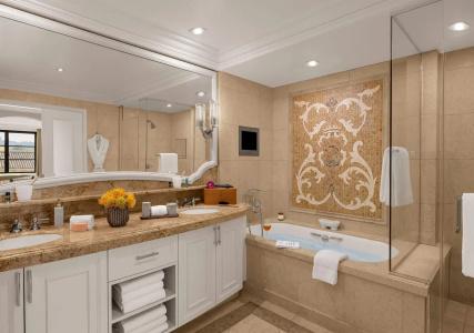 The Maybourne Beverly Hills - 31