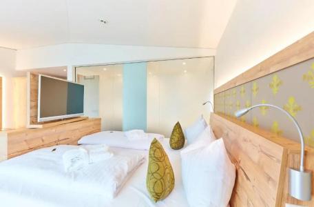 Vital an der Therme GmbH - 22