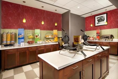 Hampton Inn & Suites/Hamilton Place - 25
