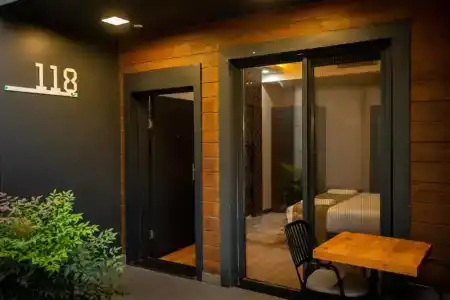 Santana Otel - 135