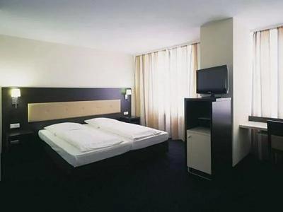 Bristol - 30