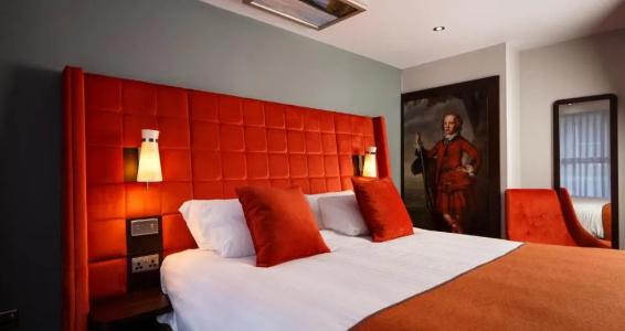 Mercure Inverness - 70