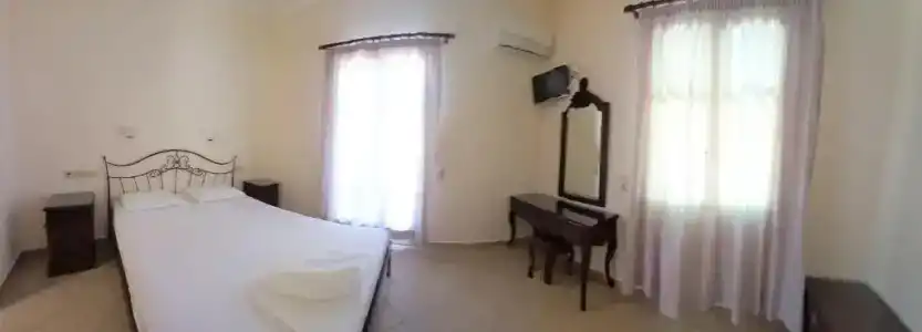 Maria's Rooms & Studios - 83