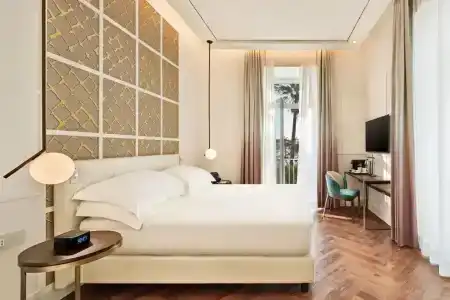 The Britannique Naples, Curio Collection By Hilton - 46