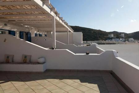 Armadoros / Ios Backpackers - 122