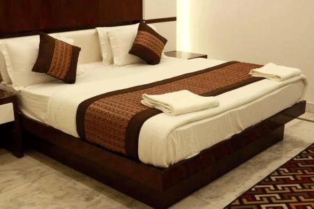 Hindustan- by Backpackers Heaven - 2