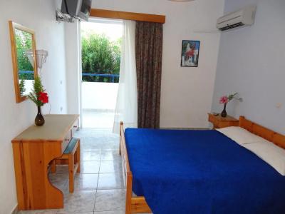 Michalis Studios & - 18