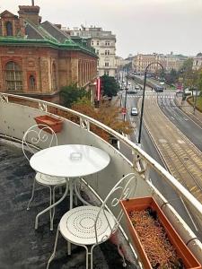 Pension Baron am Schottentor - 51