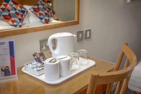Queensway, Sure Collection by Best Western - 57