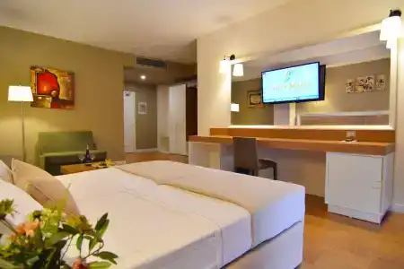 Sandy Beach Resort - 5
