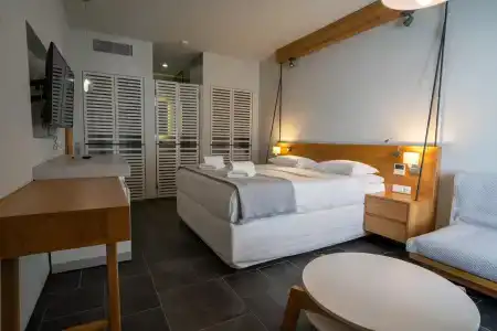 Meltemi Excelsior Suites - 3