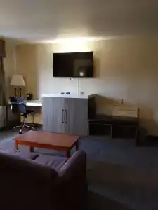 Inn - 37