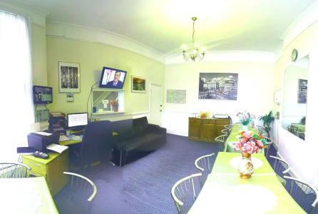Plaza - 3