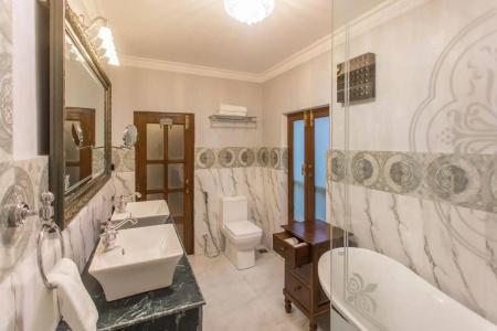 Baber Mahal Vilas - 9