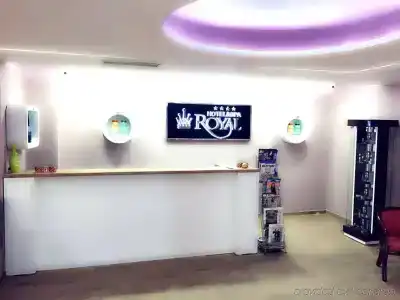 Royal - 13