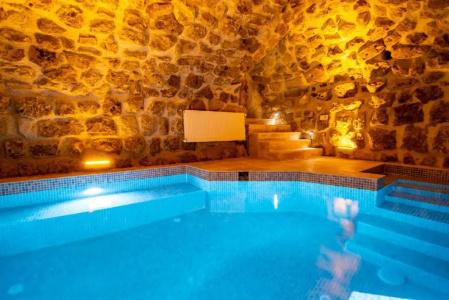 Atilla's Cave - 417