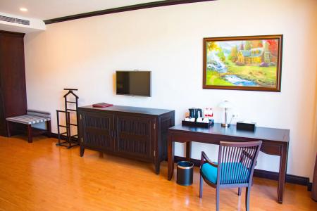 Swiss-Belresort Tuyen Lam - 6