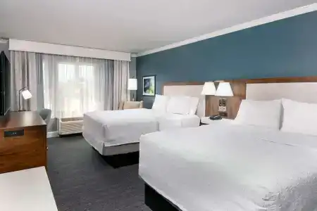 Hampton Inn Savannah Historic District - 39