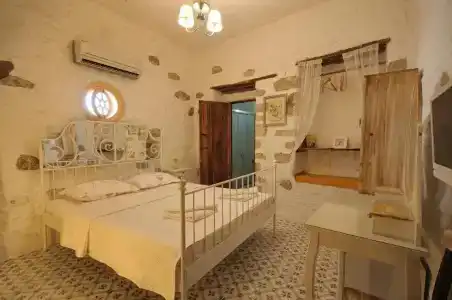 Afet Hanim Konagi - 47