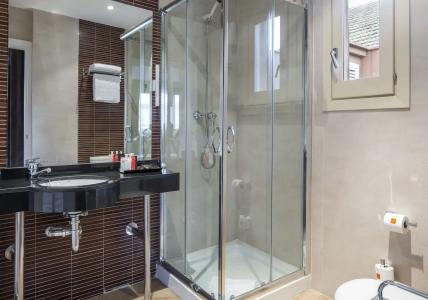 Room Mate Larios - 42