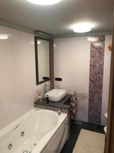 Aux Pieds du Roi - Suite & Spa - 76