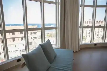 Redcon Suites - 132