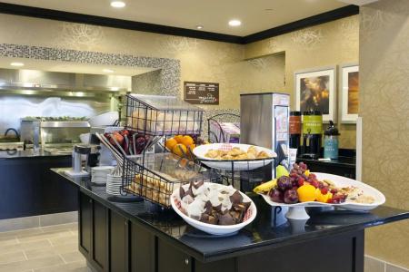 Hilton Garden Inn Toronto/Brampton - 11