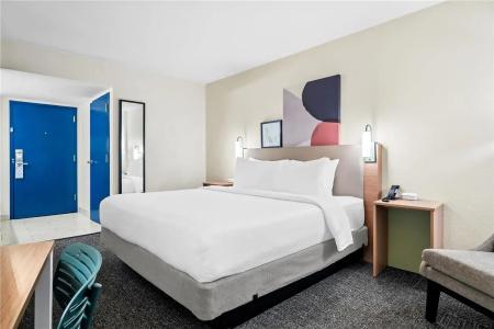 Quality Inn & Suites Near the Theme Parks - 30