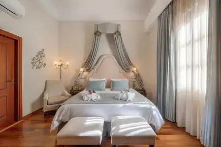 Sperveri Boutique - 35