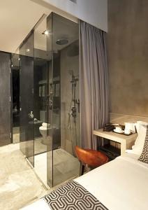 Yan (SG Clean, Staycation Approved) - 26