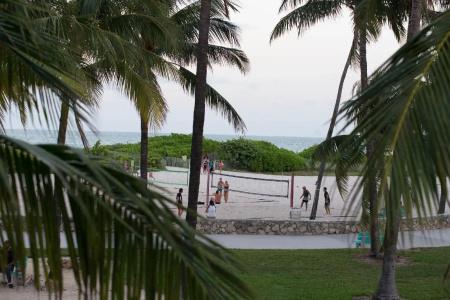 Beacon South Beach - 41