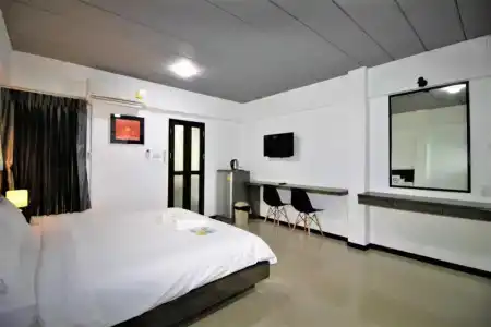 The 168 Gallery Residence and - 19