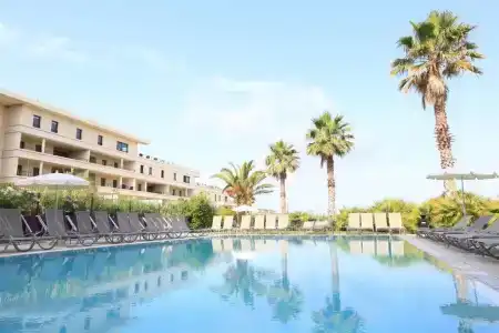 Golden Tulip Villa Massalia - 15