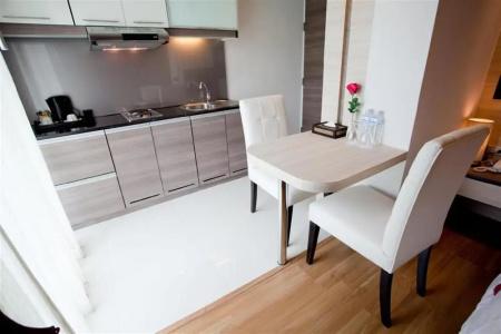 iCheck inn Residences Sukhumvit 20 - 11
