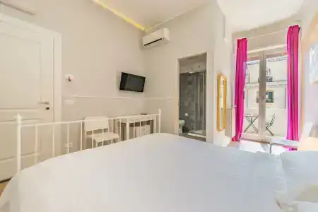 Un Attimo a Roma b&b - 77
