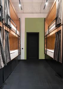 Globe Runner Hostel - 148