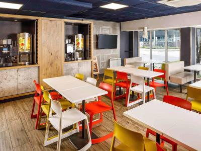 ibis budget Cardiff Centre - 13