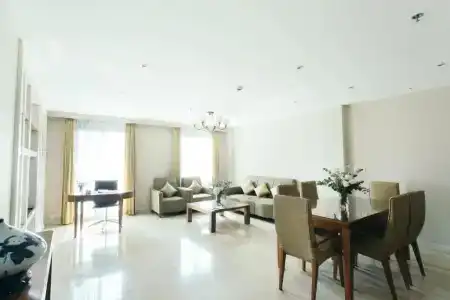 Thomson Residence - 184