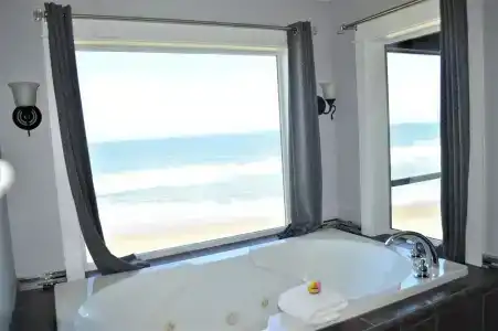 Starfish Manor Oceanfront - 42