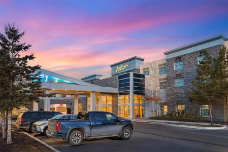 Radisson & Conference Center Airport East - 42