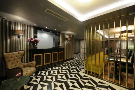 Le Petit Palace - Special Category - 10