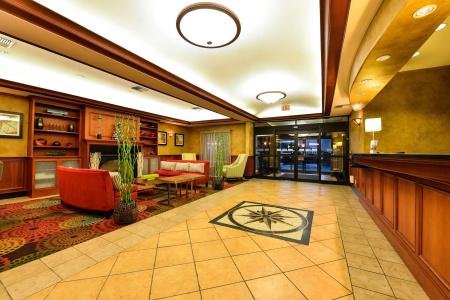 Holiday Inn Express Vancouver North - 1