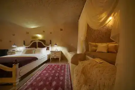 Maya Cave - 144