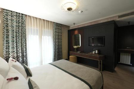 Tria Elegance - 25