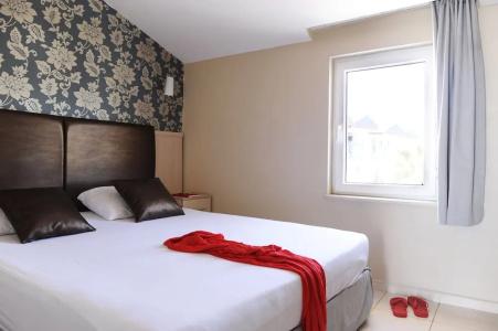 JOKER Side Hill Suite - 32