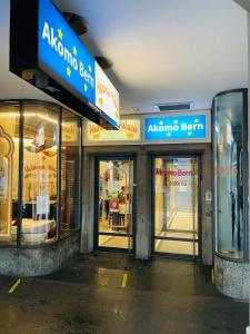 Akomo Bern - 0