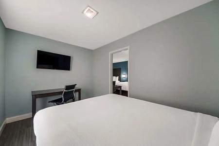 SureStay by Best Western San Antonio Riverwalk - 53