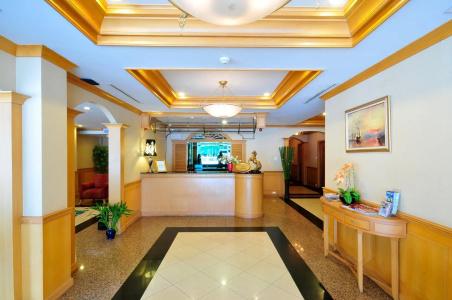 Admiral Suites Bangkok - 4